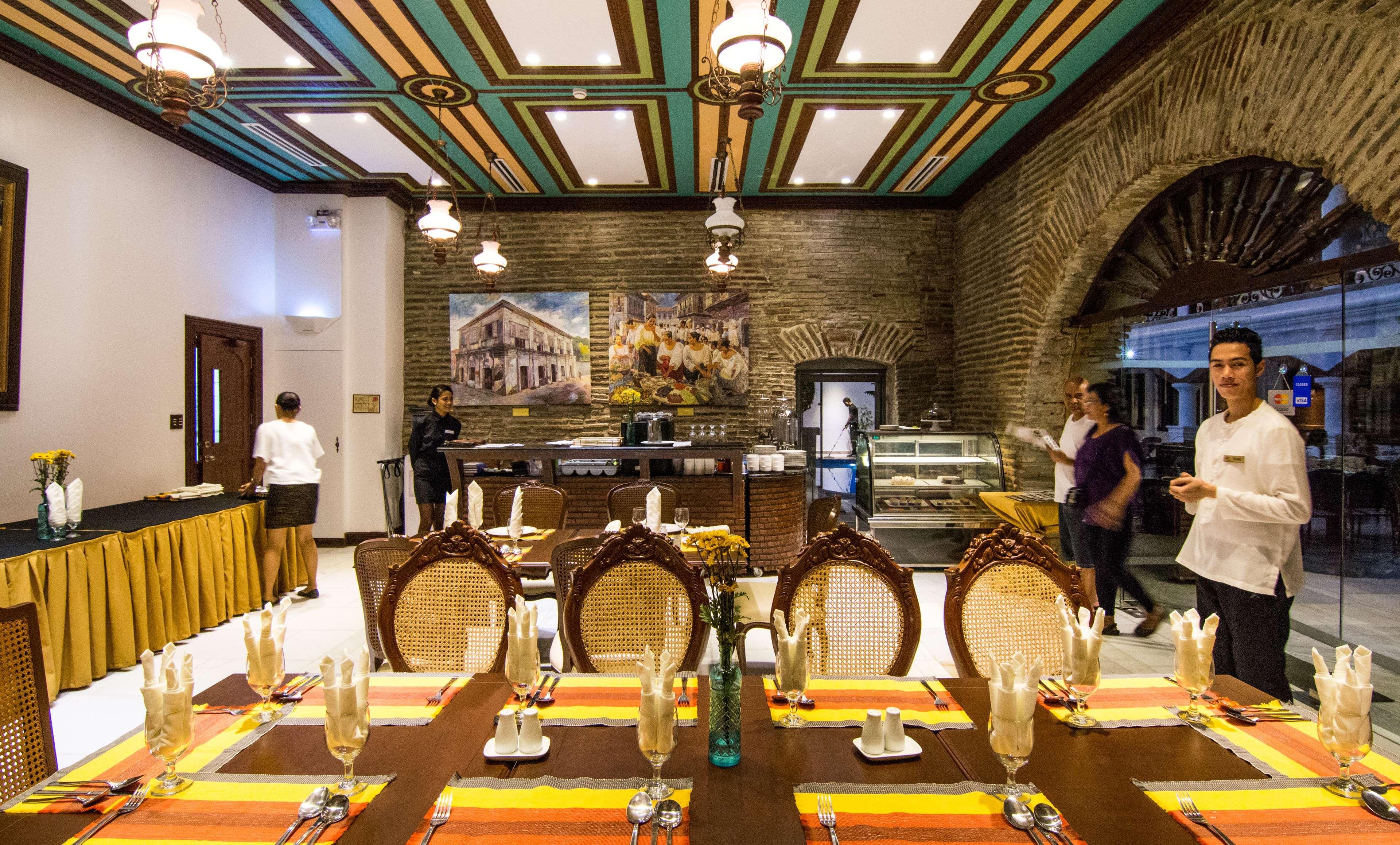 Hotel Luna Виган Экстерьер фото